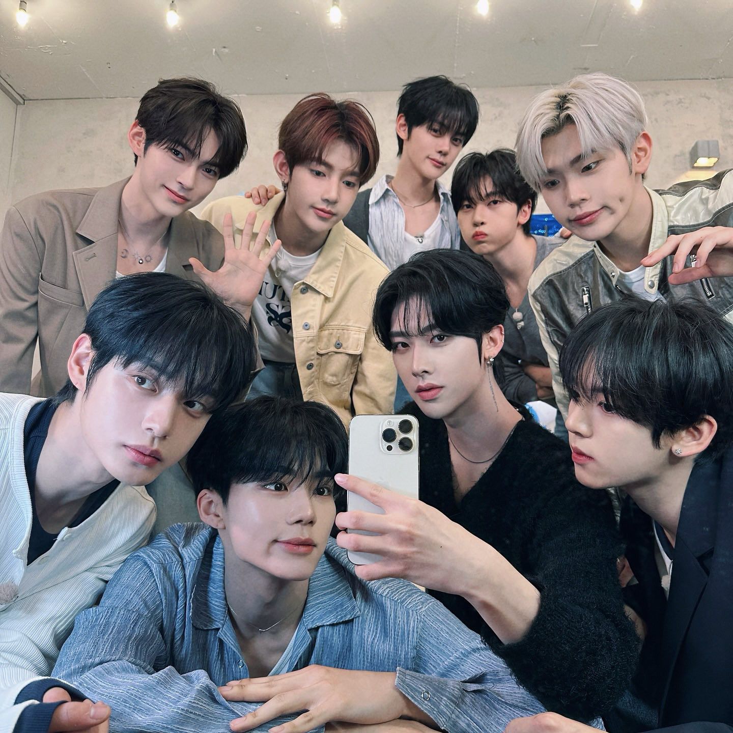Recent activity shot of Kim Jiwoong (ZEROBASEONE)