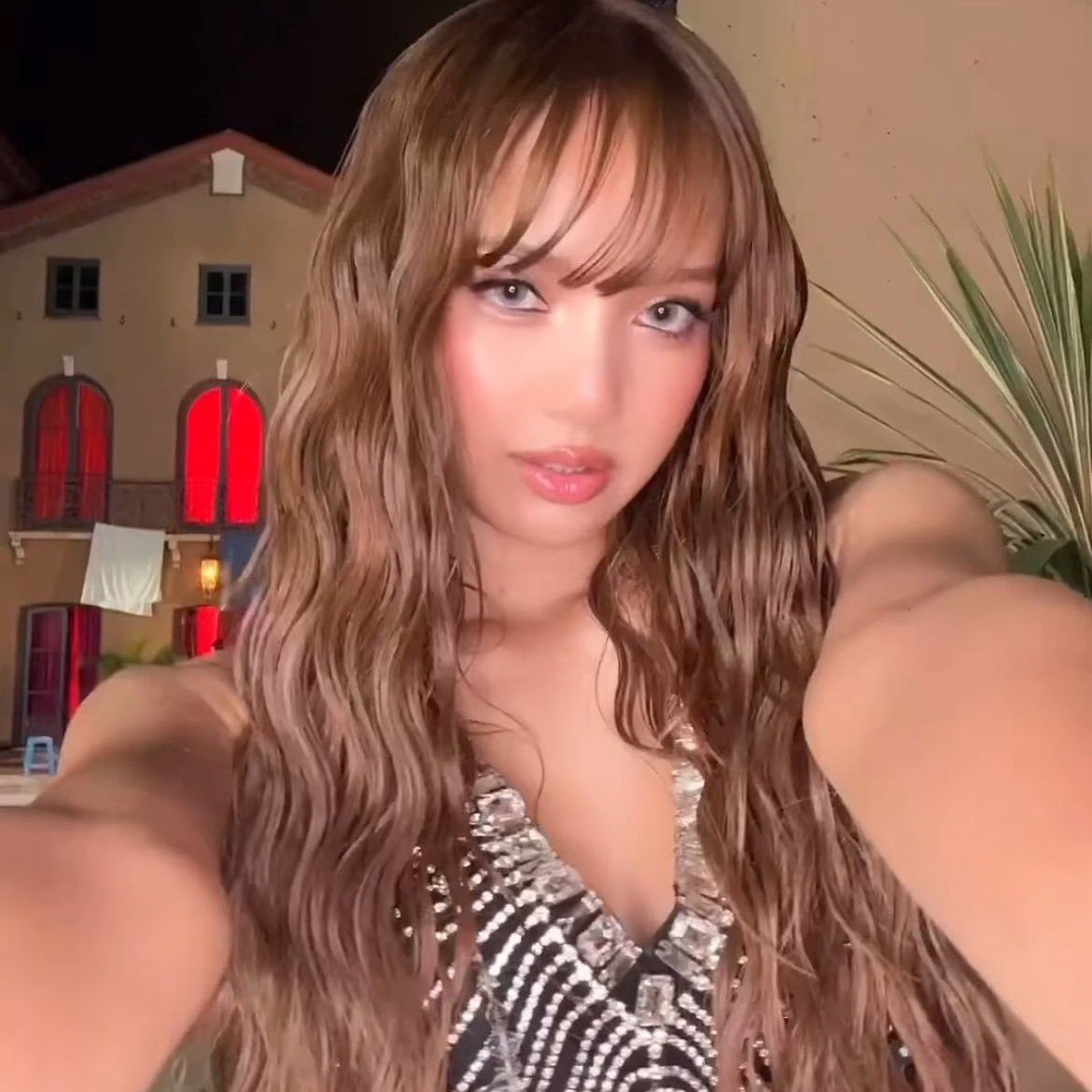 Behind-the-scenes cut of Lisa (BLACKPINK)