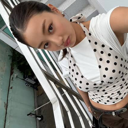 Recent activity shot of Jihyo (TWICE)