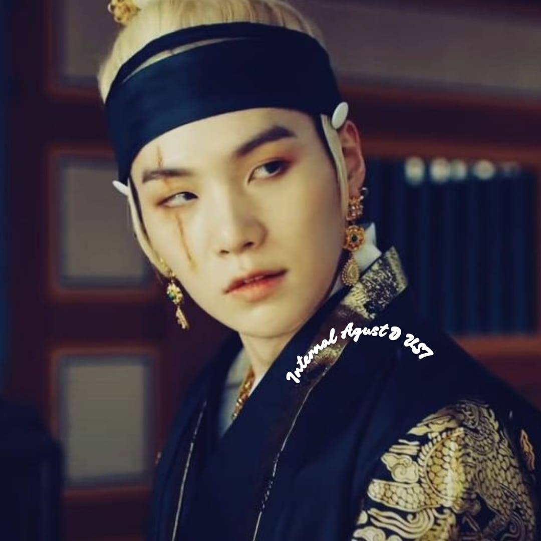 Latest photo of SUGA (BTS)
