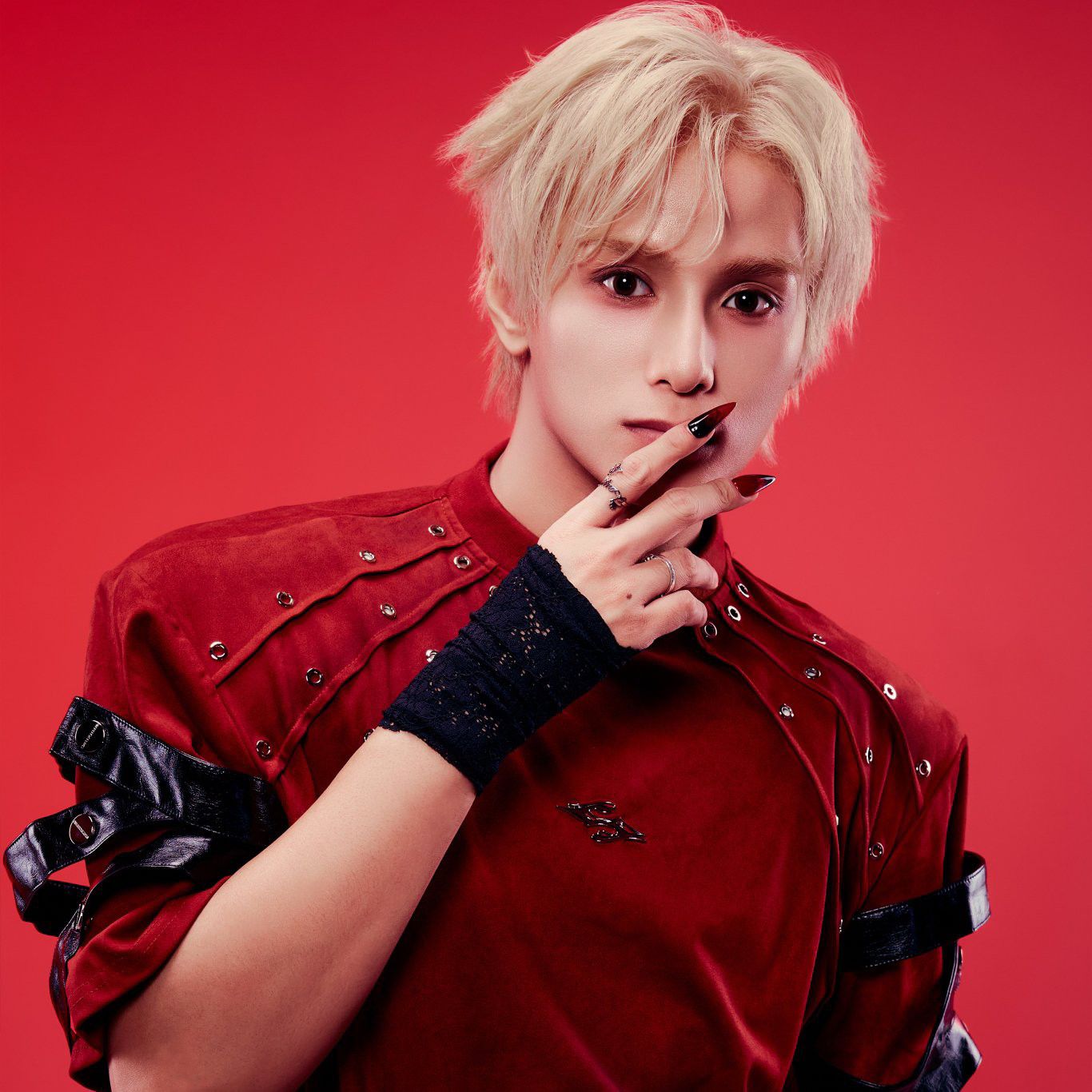 Behind-the-scenes cut of Zayyan (XODIAC)