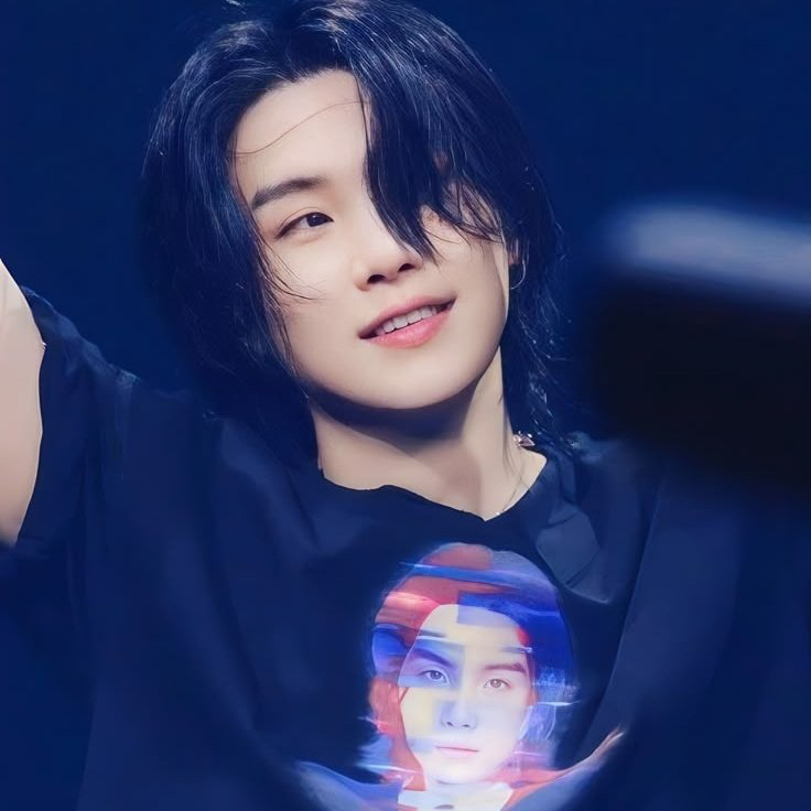 A moment captured by SUGA (BTS)'s fan