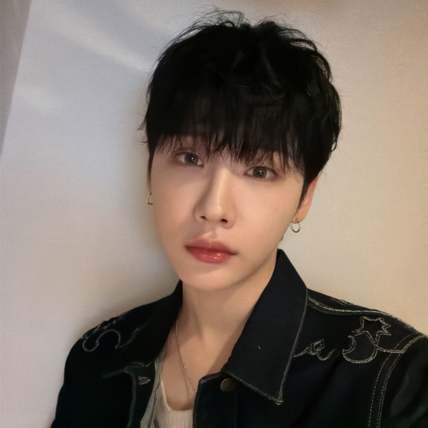 Behind-the-scenes cut of Jeon Woong (AB6IX)