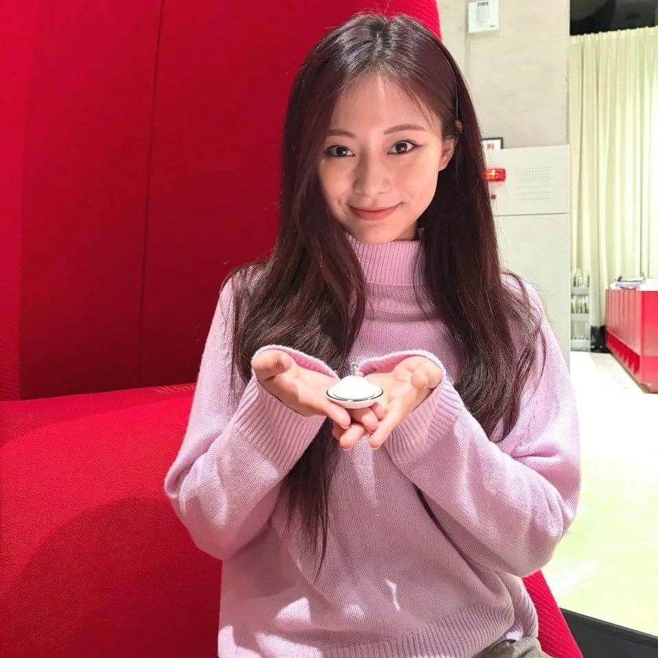 ツウィ (TWICE)の最新写真