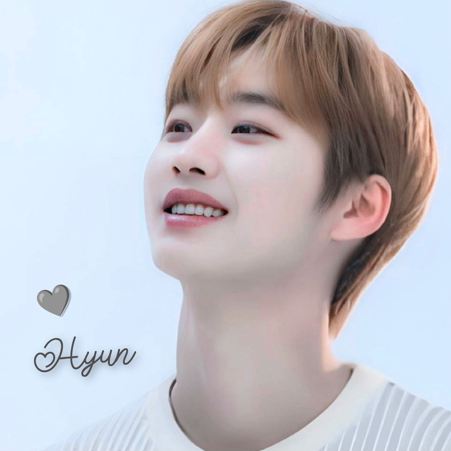 Behind-the-scenes cut of Hyun