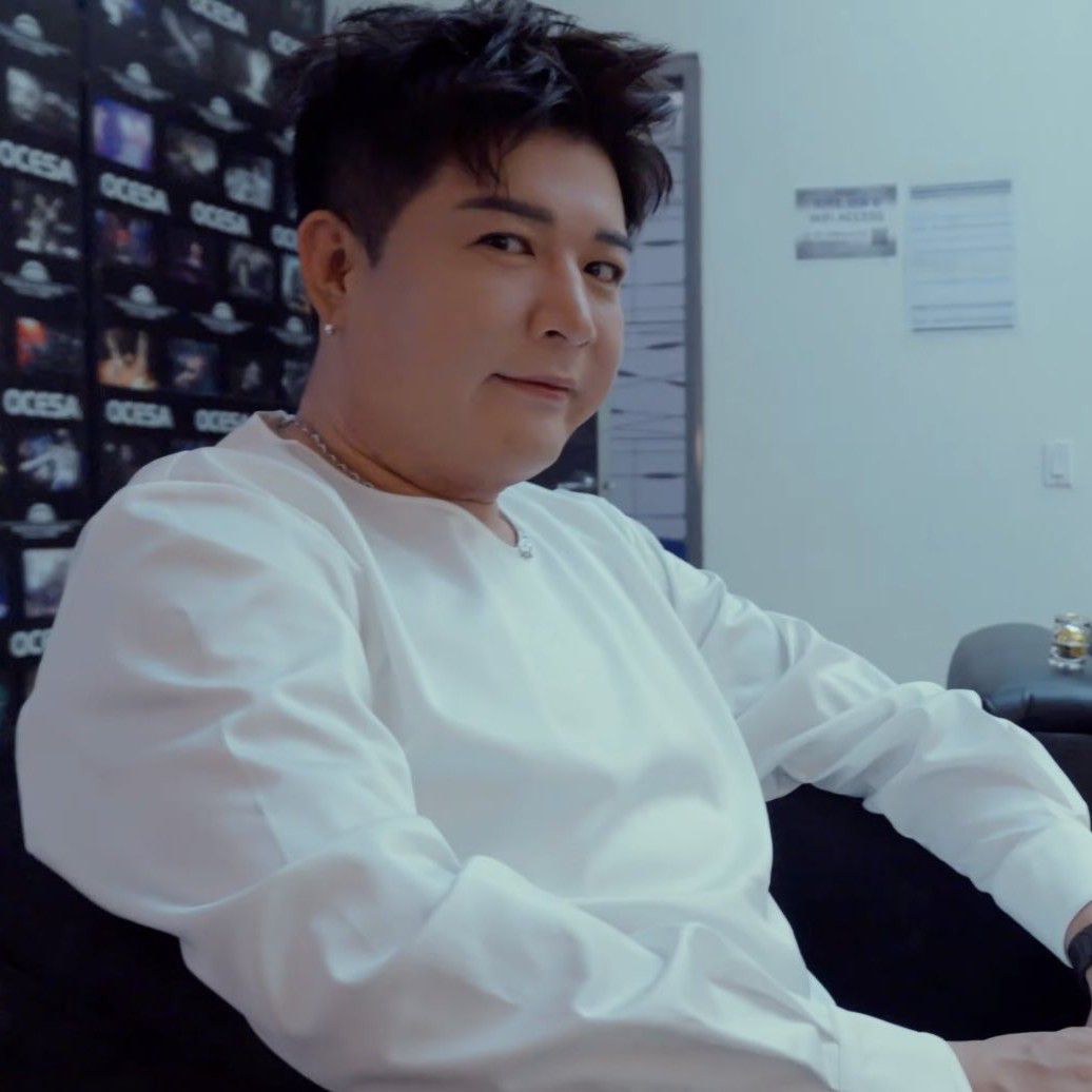 A moment captured by Shindong (Super Junior)'s fan