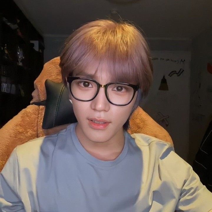 テヨン (NCT 127)の最近の活動写真