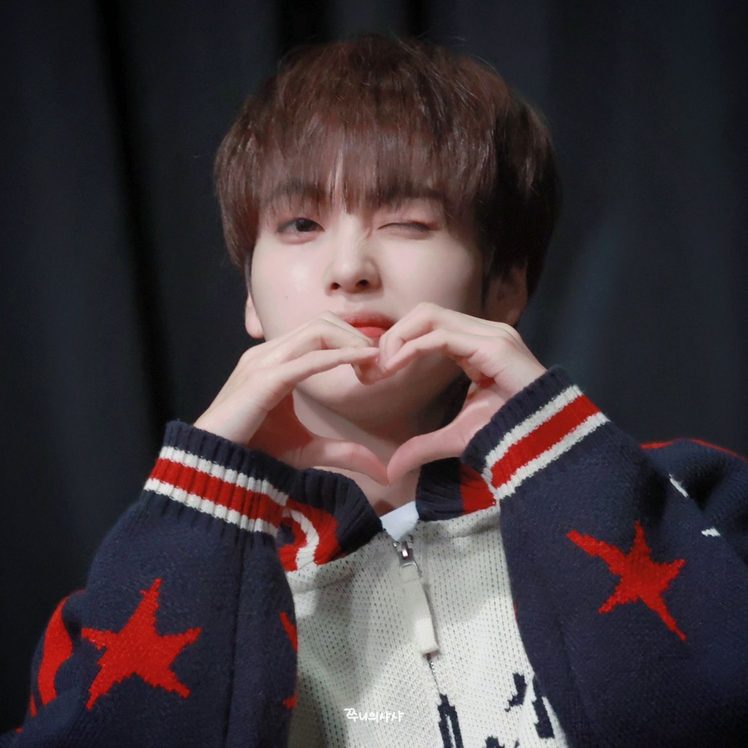 A moment captured by Hyeongjun (CRAVITY)'s fan