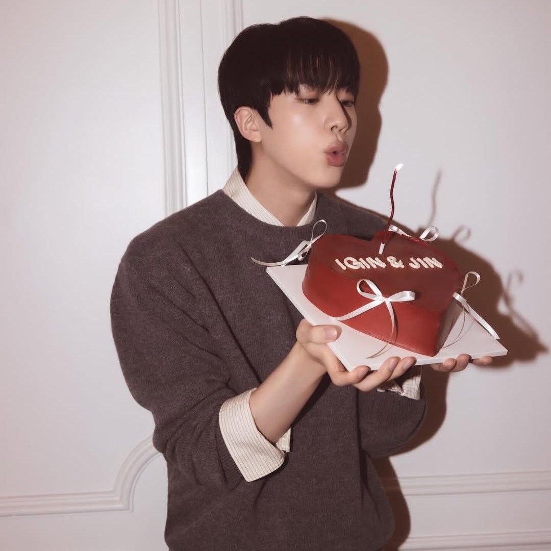 Jin (防弹少年团)粉丝拍下的瞬间