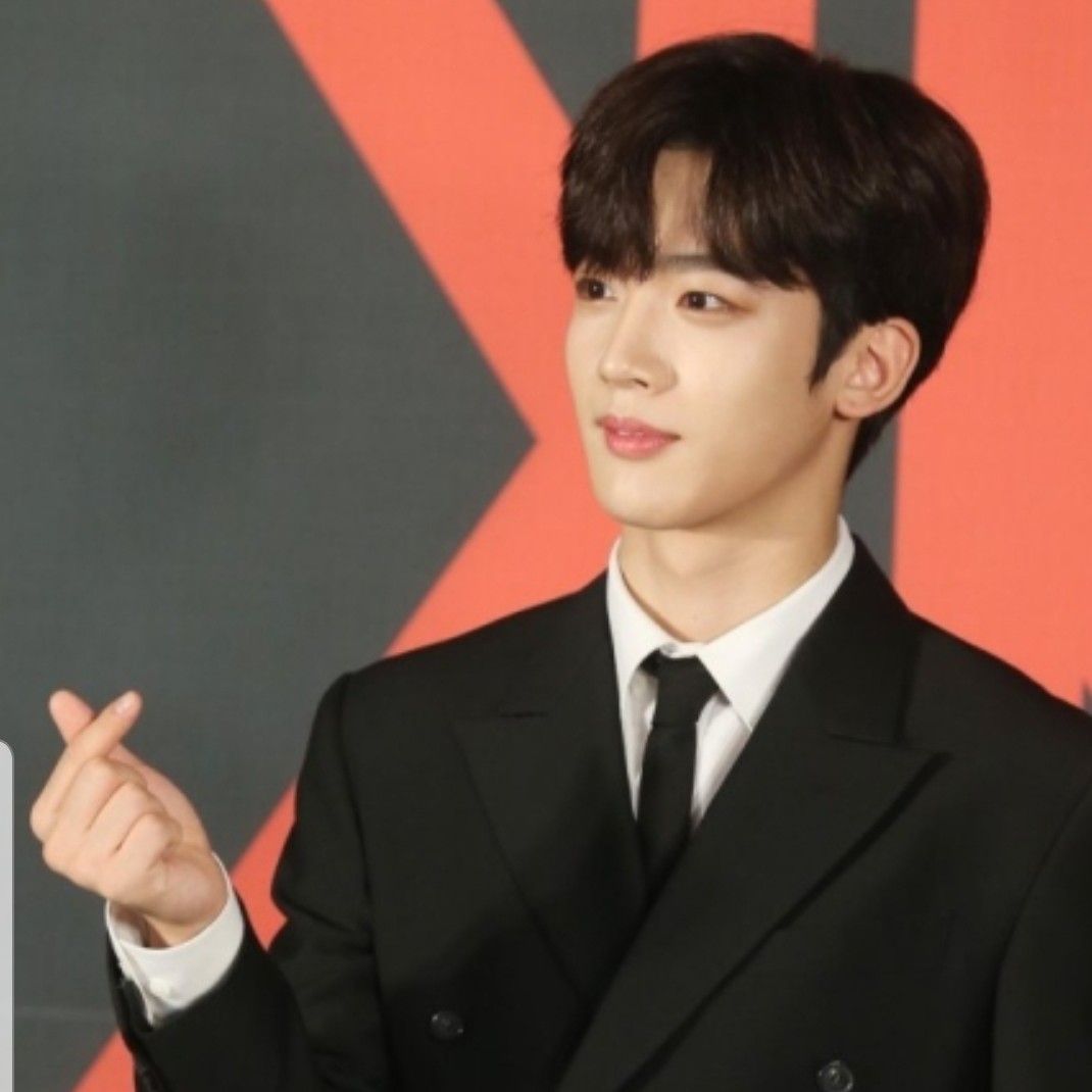 김요한 (위아이)의 비하인드 컷