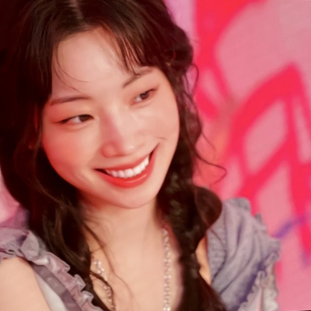 Recent activity shot of Dahyun (TWICE)