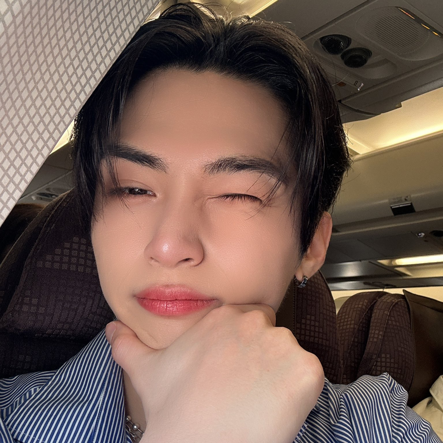 Latest photo of HANGYEOM (OMEGA X)