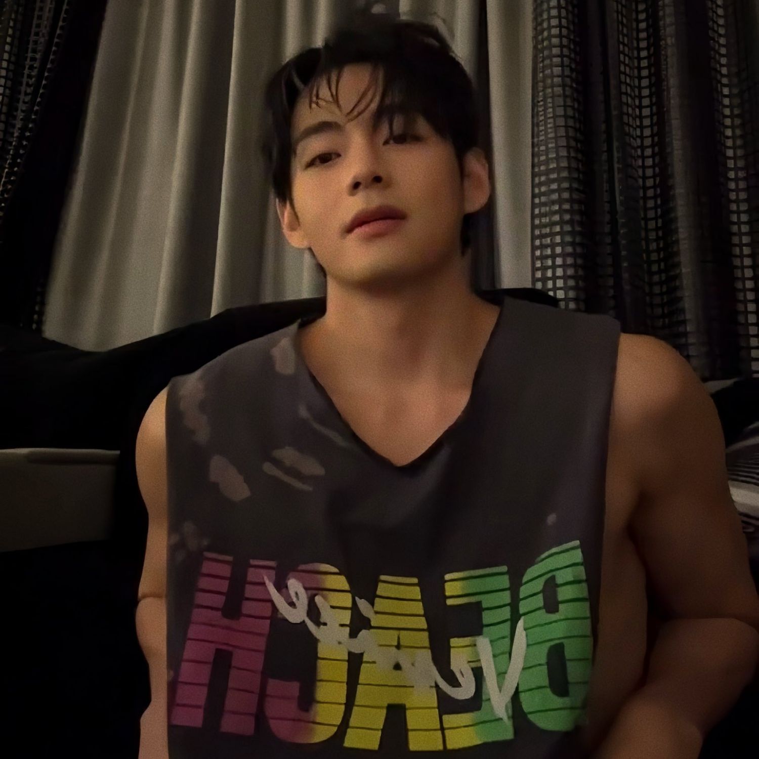 뷔 (방탄소년단)의 비하인드 컷