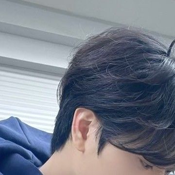 Recent activity shot of Eunchan (TEMPEST)