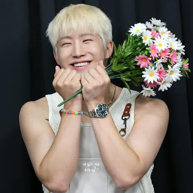 Momen yang diabadikan oleh penggemar Jinjin (ASTRO)