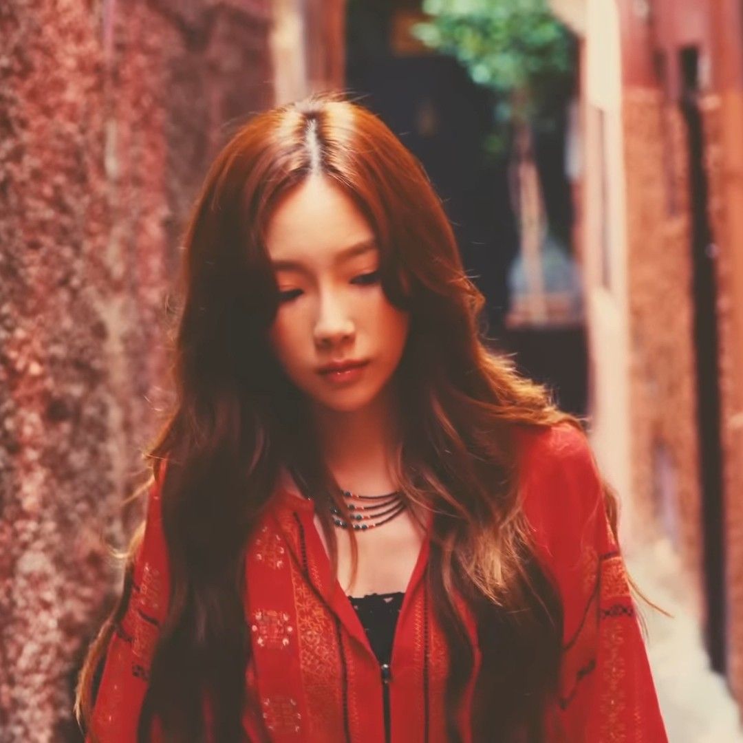 Recent activity shot of Taeyeon (Girls' Generation)