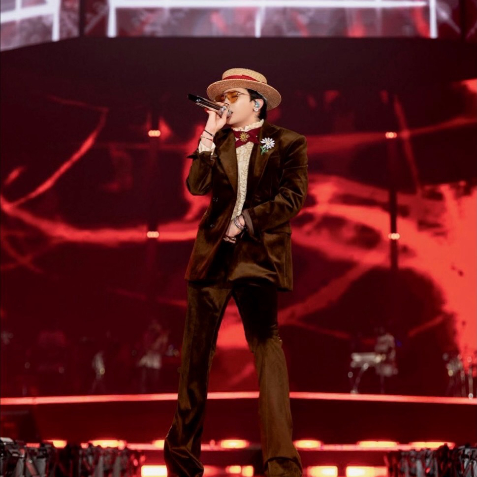 Latest photo of G-DRAGON (BIGBANG)