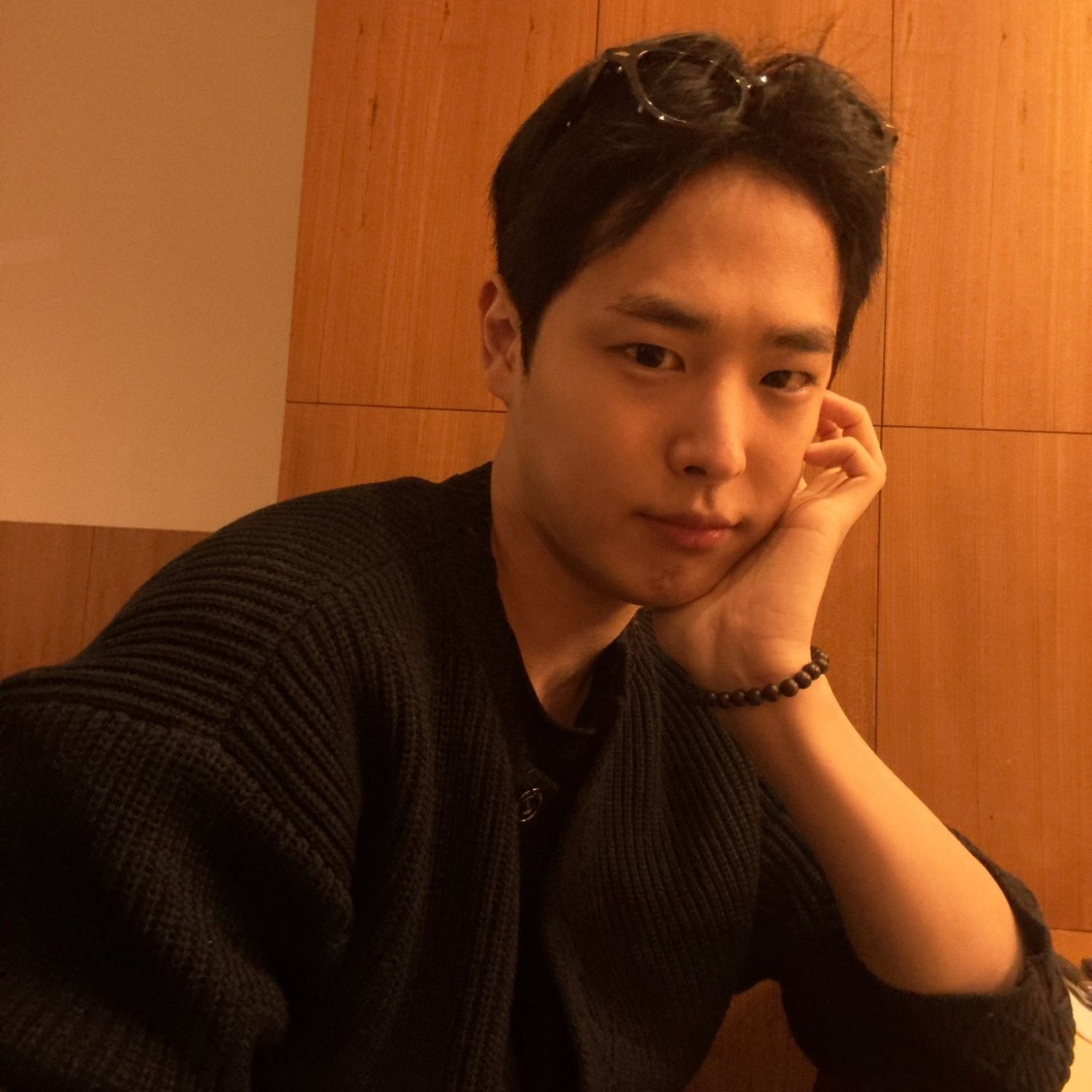 Behind-the-scenes cut of Choi Byungchan
