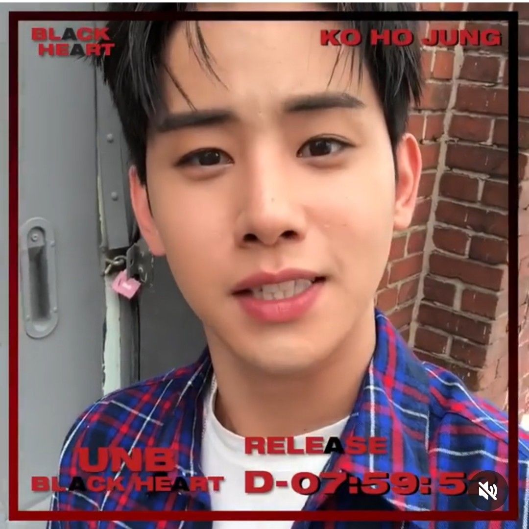 Behind-the-scenes cut of Ko Hojung (HOTSHOT)