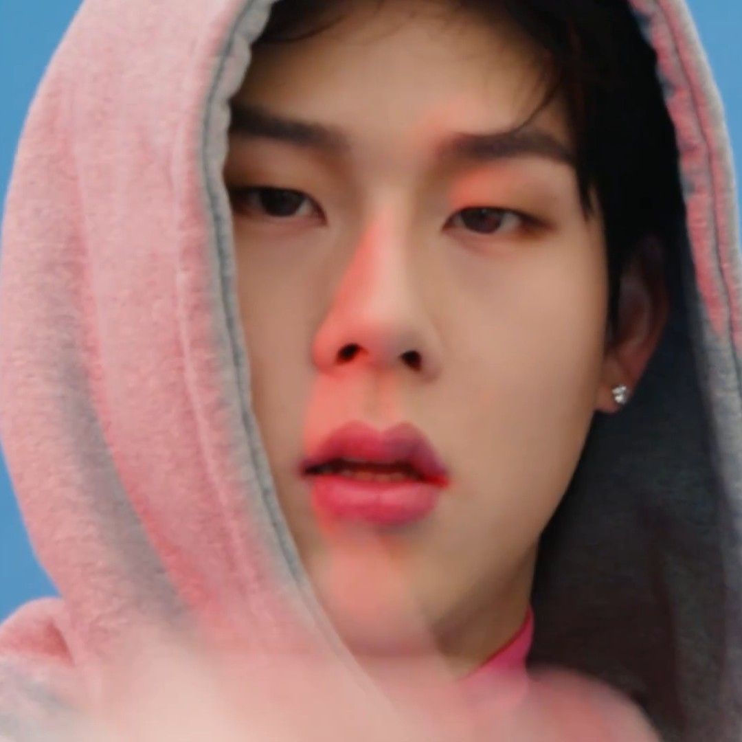 Behind-the-scenes cut of Joohoney (MONSTA X)