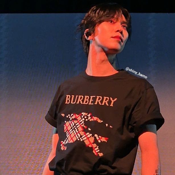 A moment captured by Rocky's fan