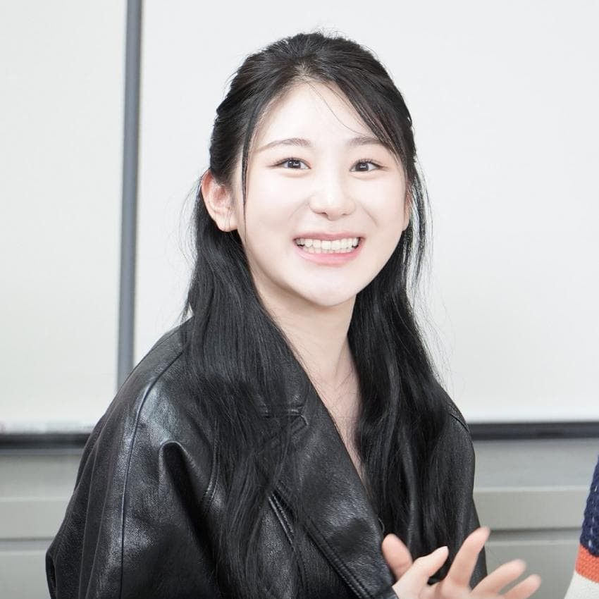 이채연의 비하인드 컷