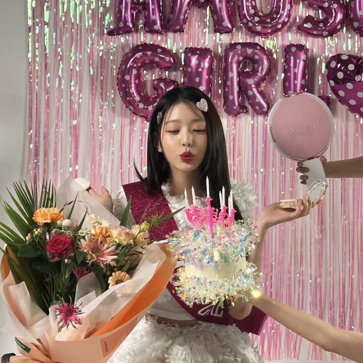 Behind-the-scenes cut of Jang Wonyoung (IVE)
