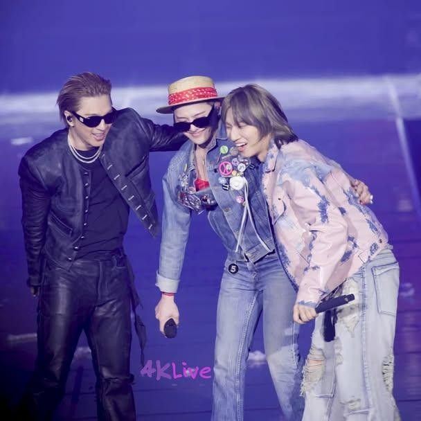 Latest photo of BIGBANG