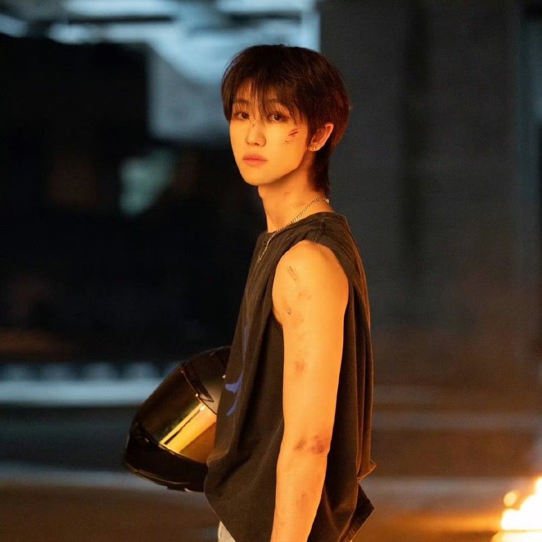 A moment captured by The 8 (SEVENTEEN)'s fan