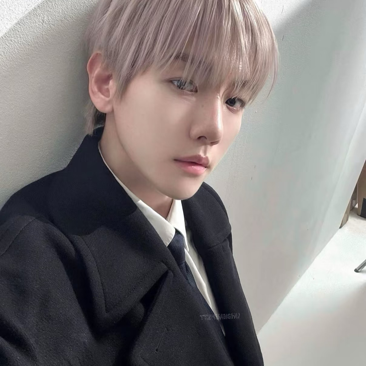 백현 (EXO) 최근 활동샷