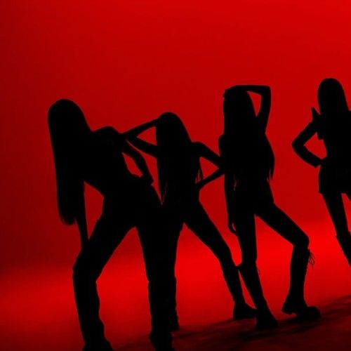 Latest photo of MOMOLAND