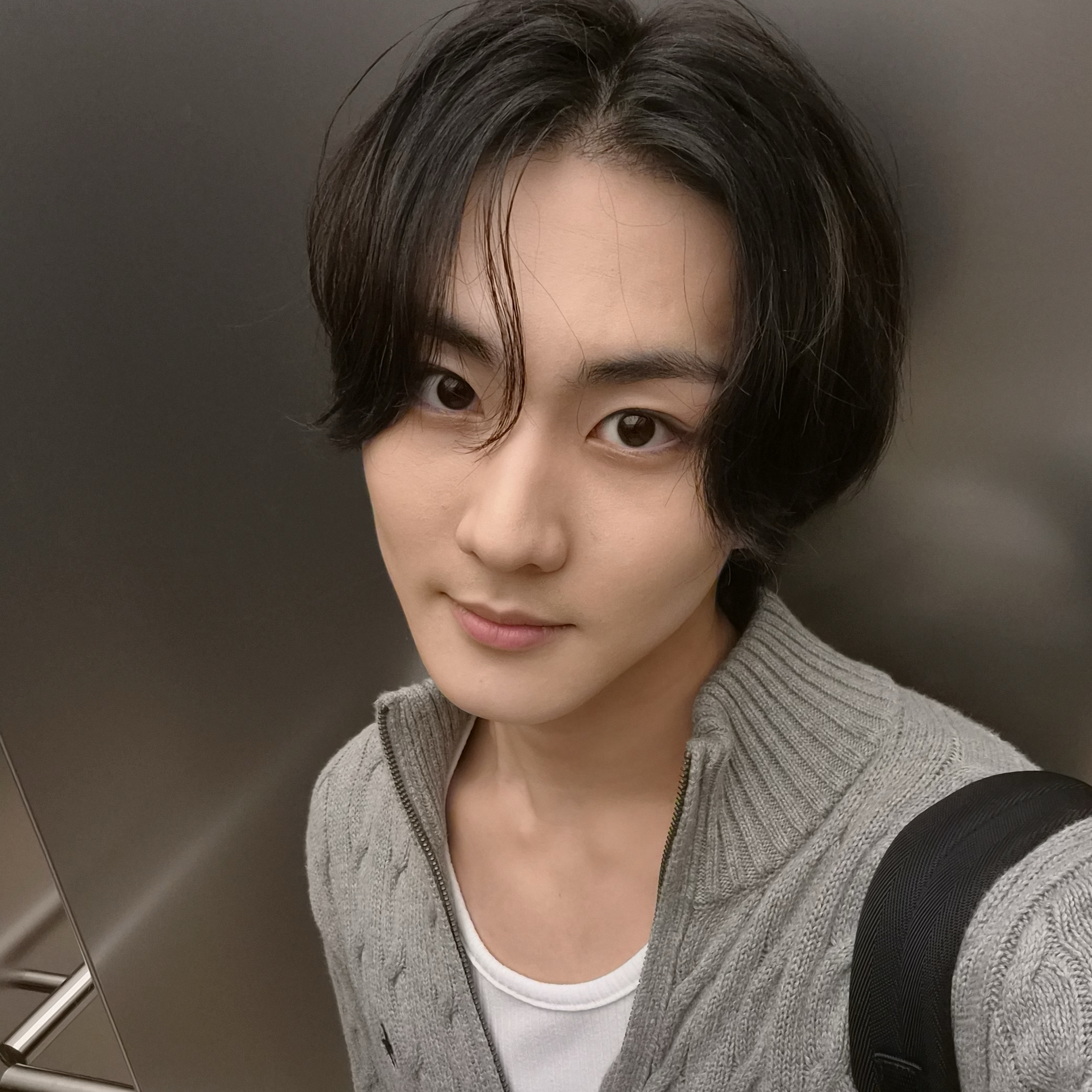 Latest photo of Jungwon (ENHYPEN)