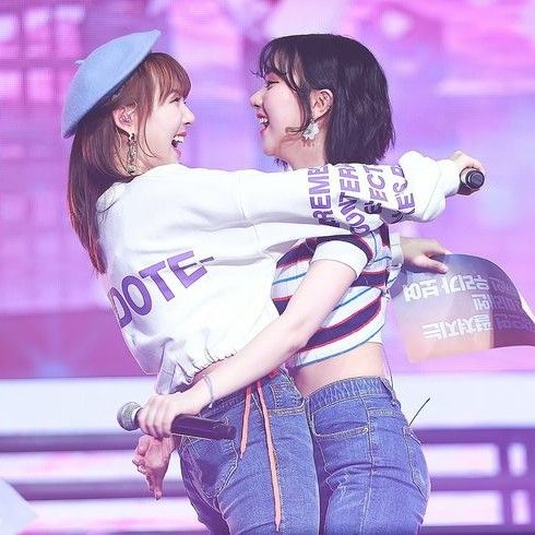 Behind-the-scenes cut of Yerin (GFRIEND)
