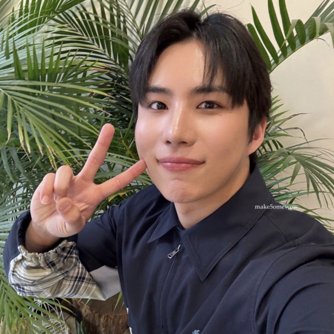 Latest photo of Wow (A.C.E)