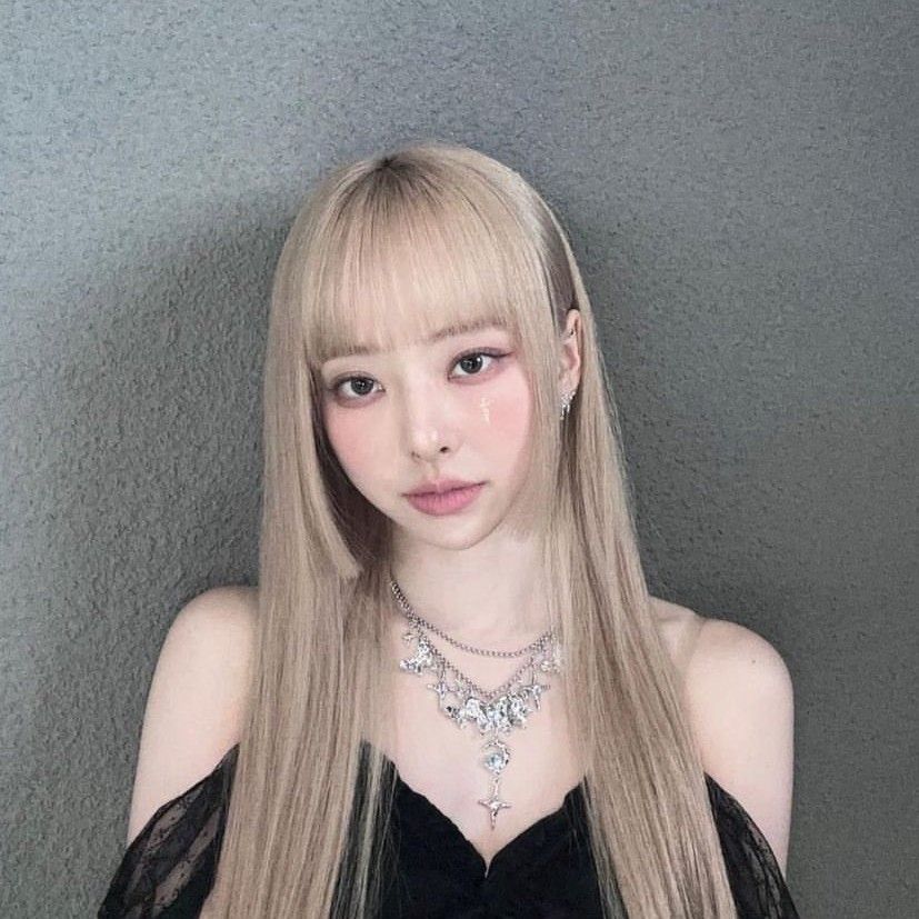ビビ (Loossemble)の最新写真