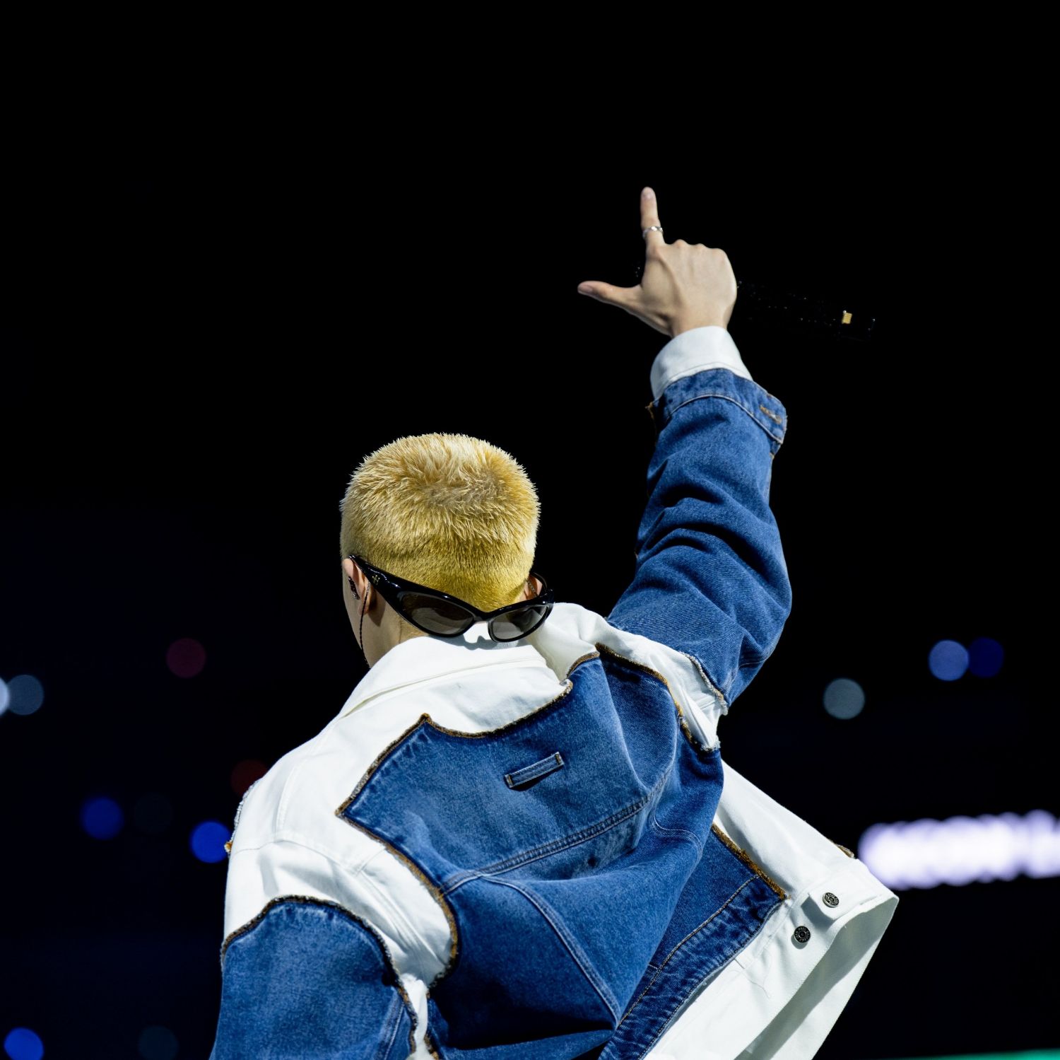 Latest photo of Woozi (SEVENTEEN)