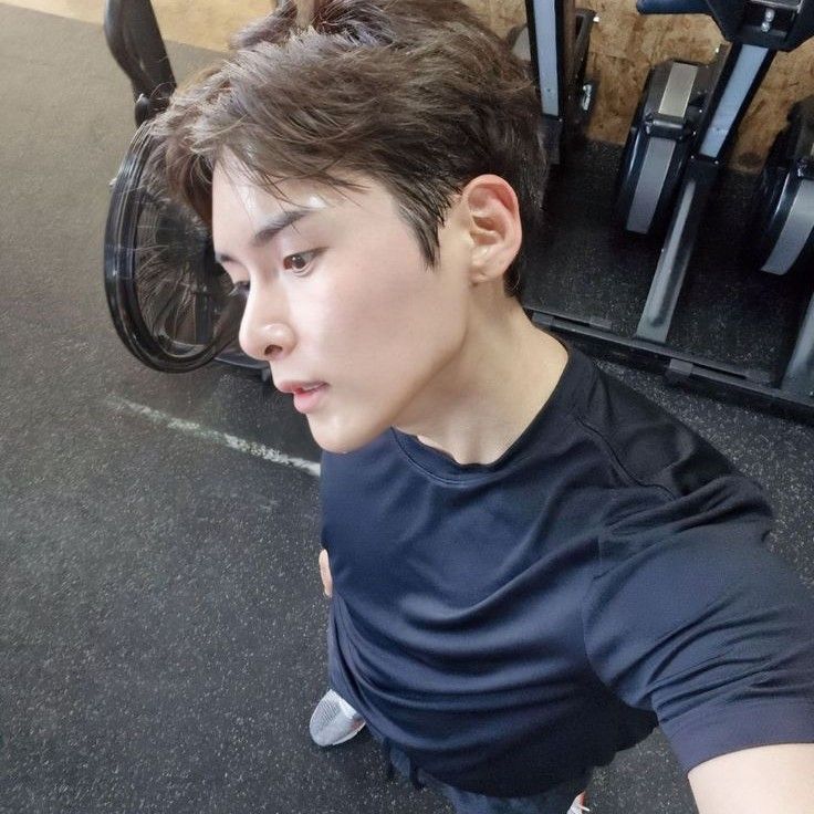 Behind-the-scenes cut of Ryeowook (Super Junior)