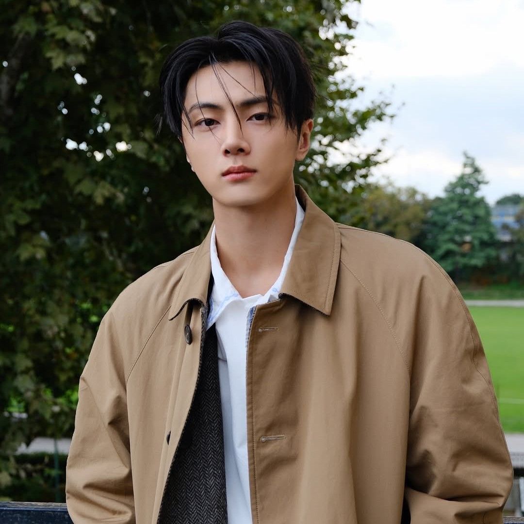 Foto terbaru Jay (ENHYPEN)