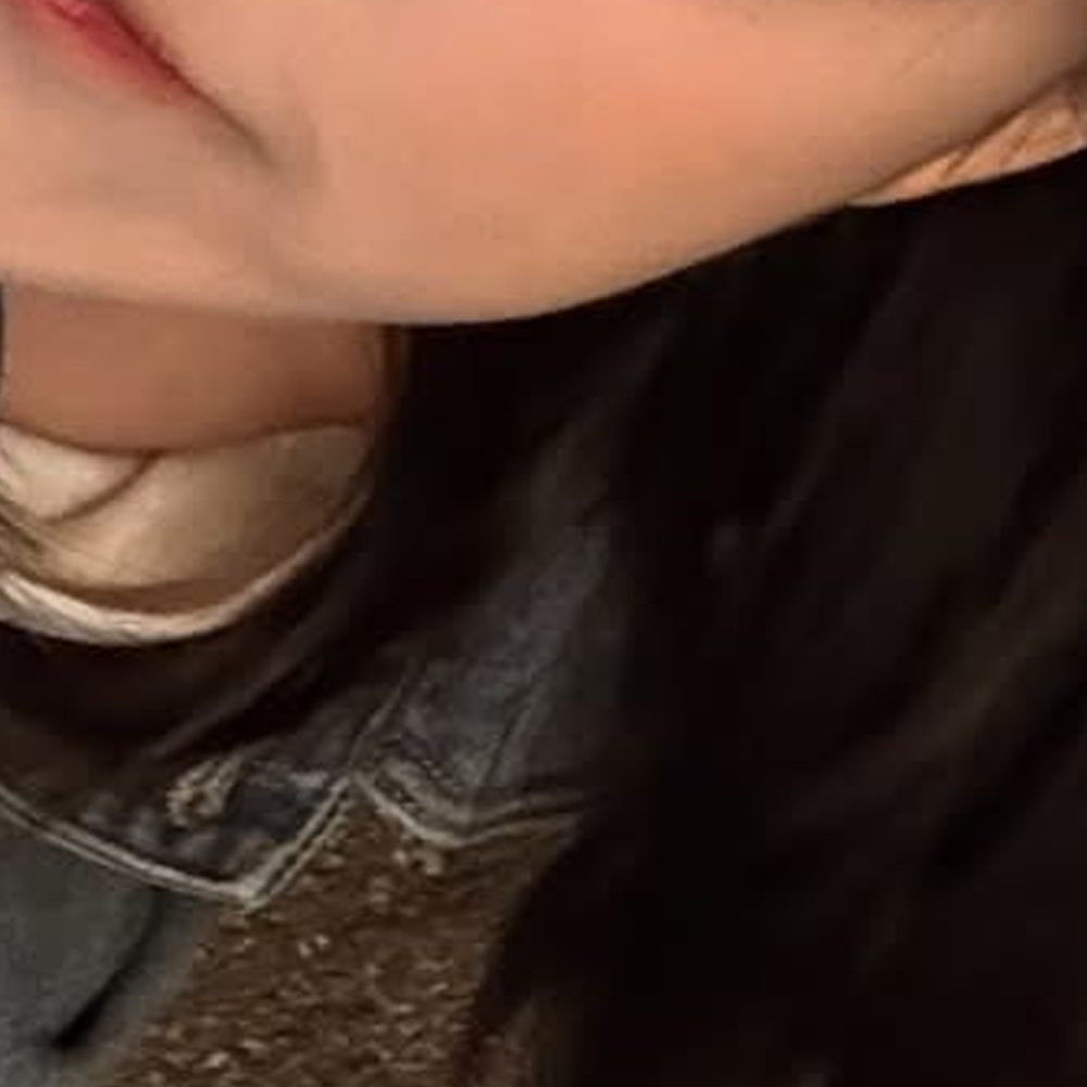 Recent activity shot of HyunJin (Loossemble)