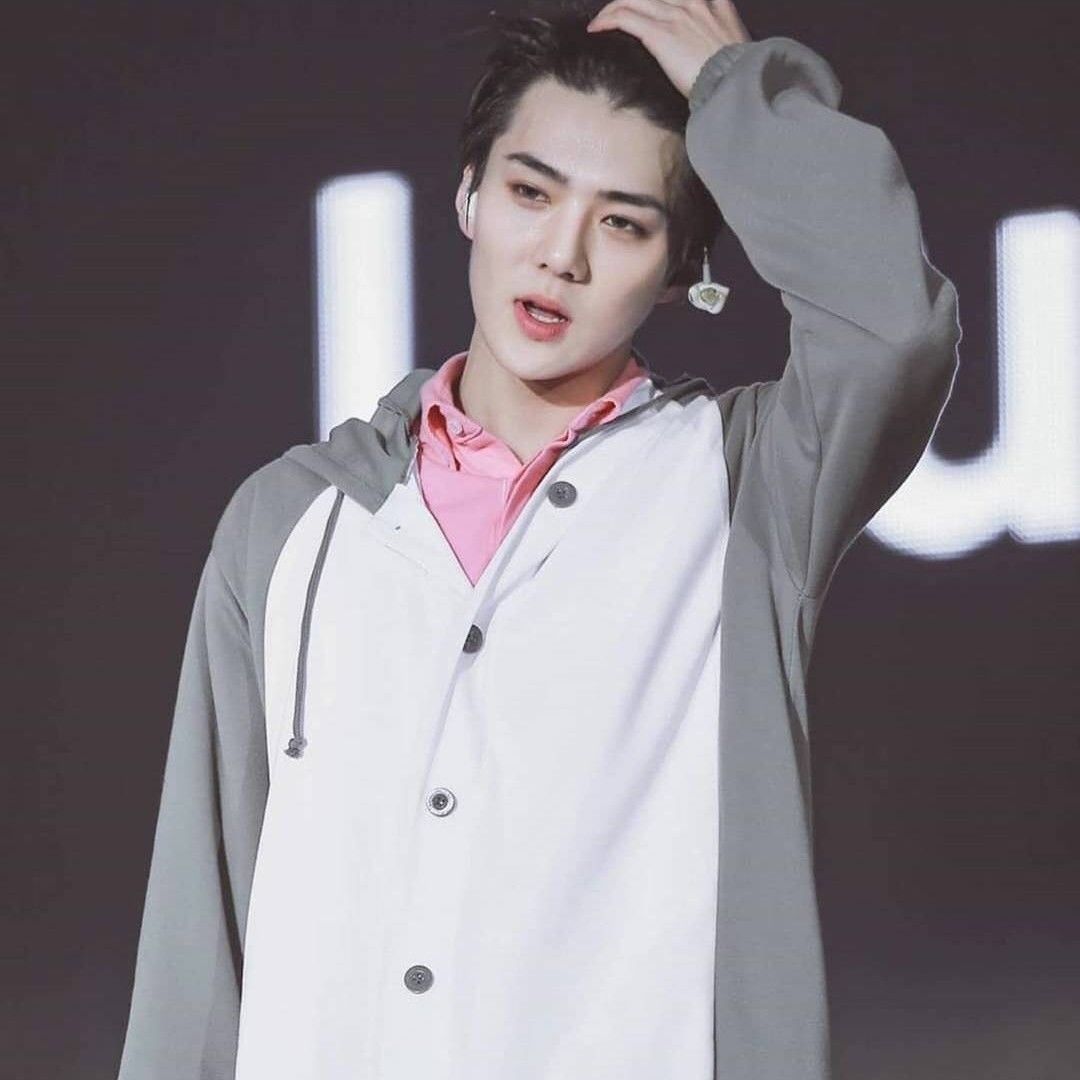 Recent activity shot of Sehun (EXO)