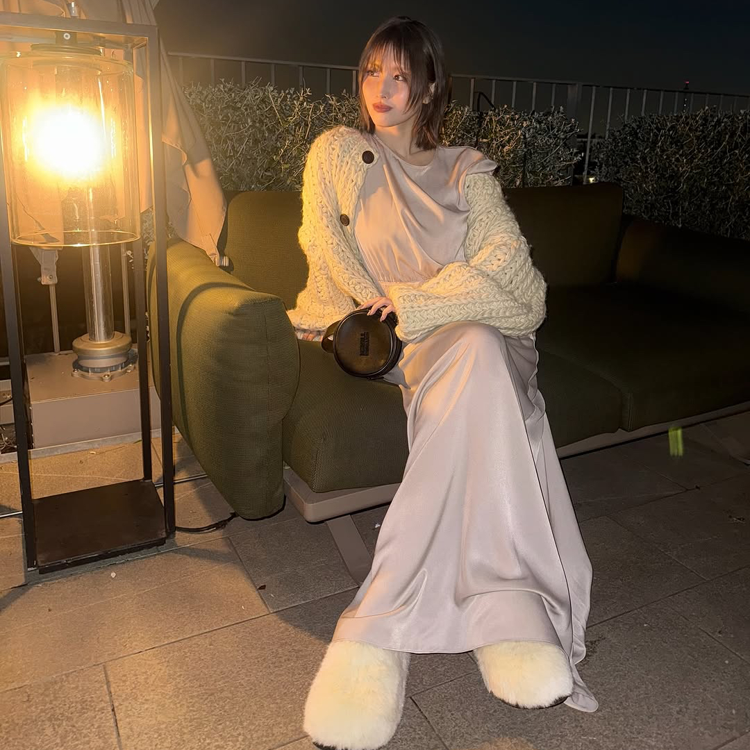 Foto terbaru Momo (TWICE)