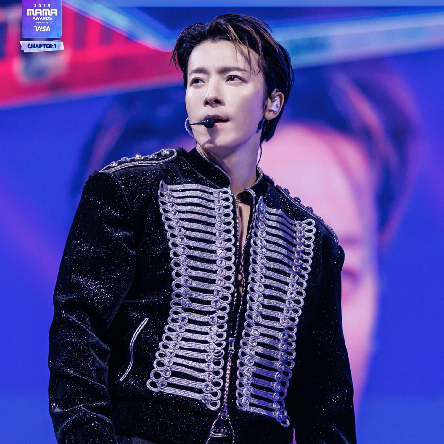 Latest photo of Donghae (Super Junior)