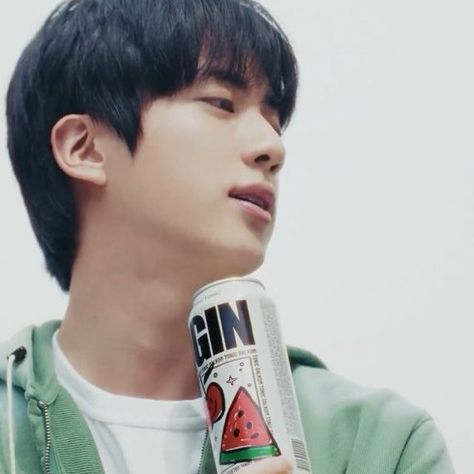 Behind-the-scenes cut of Jin (BTS)