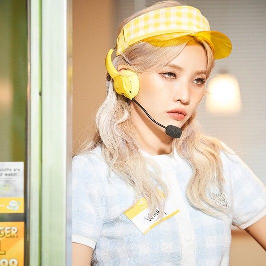Latest photo of Soyeon (i-dle)