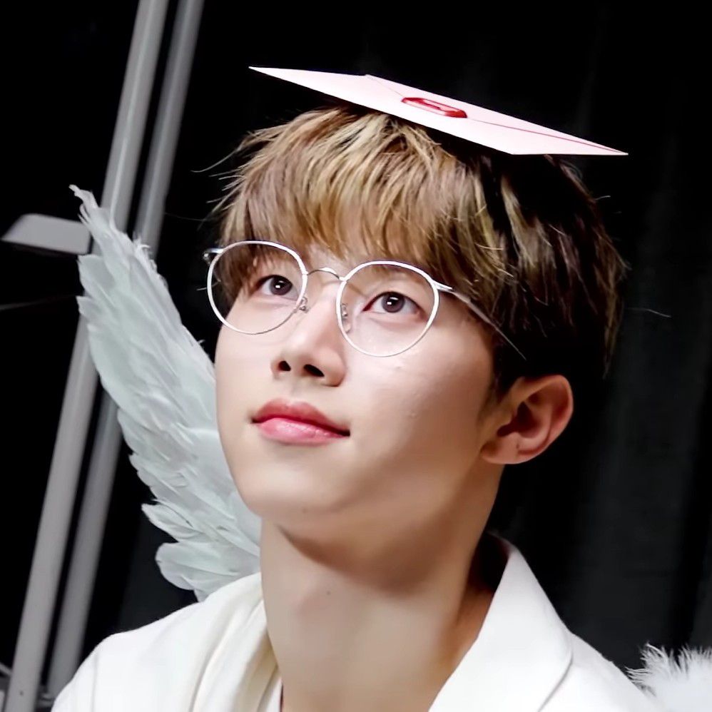 A moment captured by Hyunwoo (Xikers)'s fan