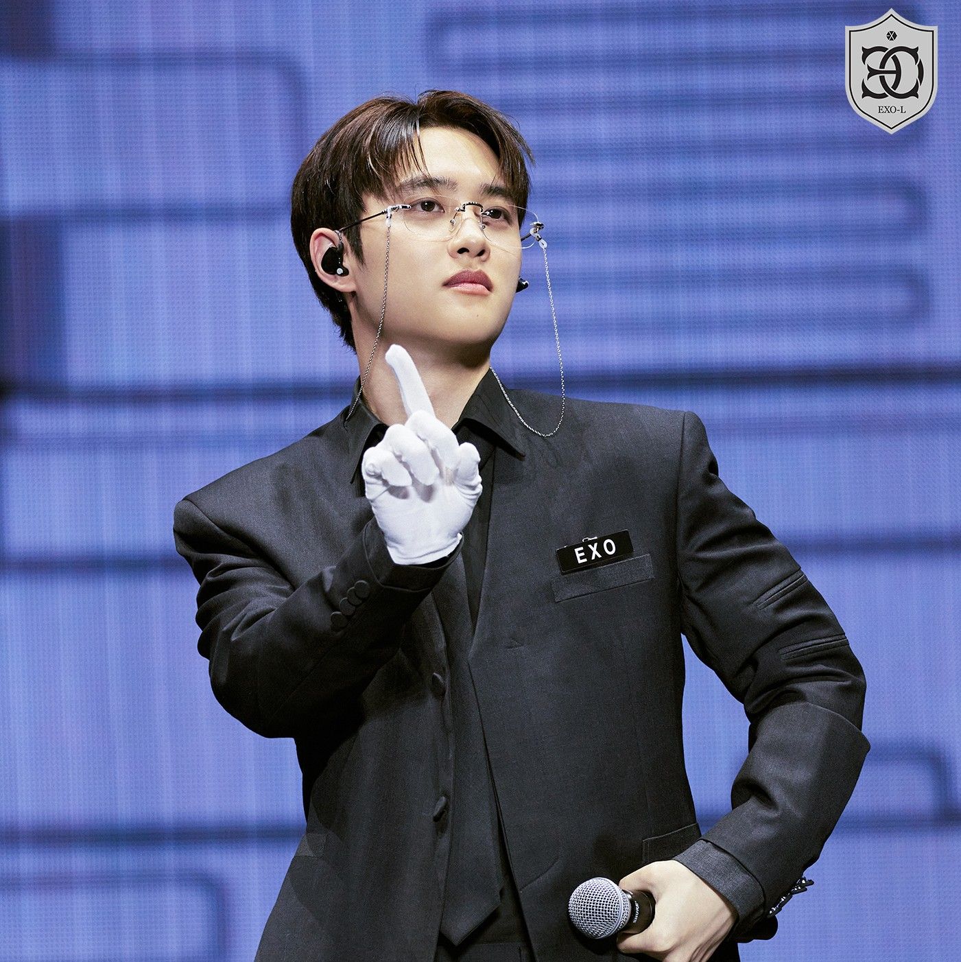 A moment captured by D.O. (EXO)'s fan