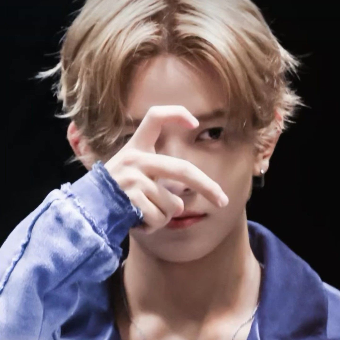 Latest photo of Heeseung (ENHYPEN)