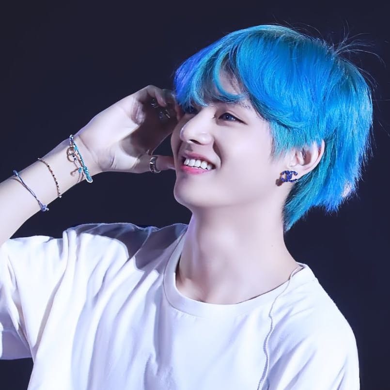 방탄소년단의 최신 사진