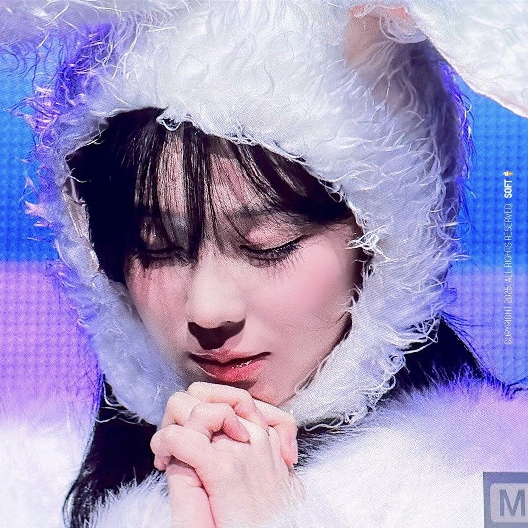 윈터 (에스파) 최근 활동샷