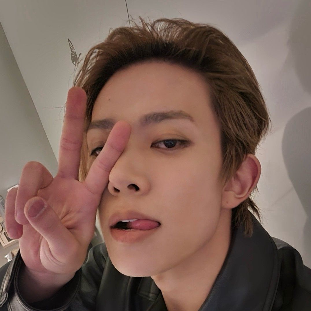 희승 (ENHYPEN) 최근 활동샷